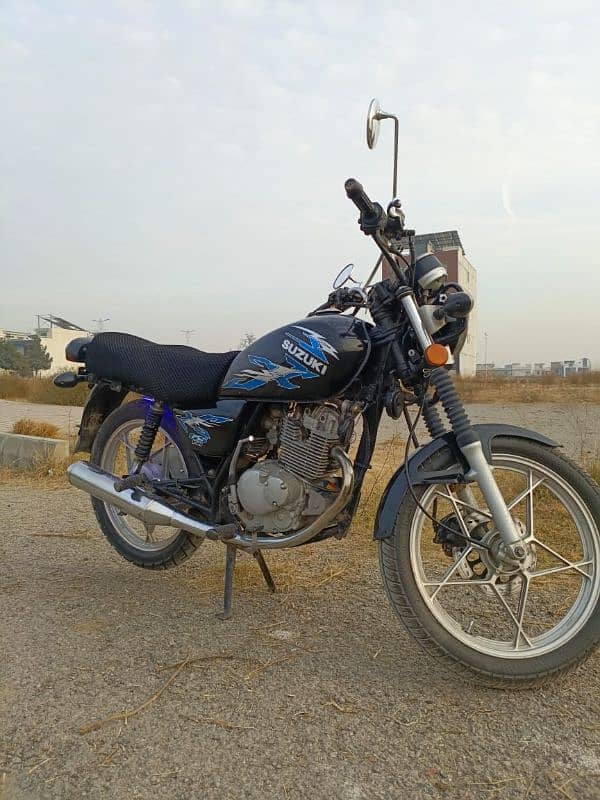 Suzuki 150SE for sale in very good condition in Islamabad 03195166161 0