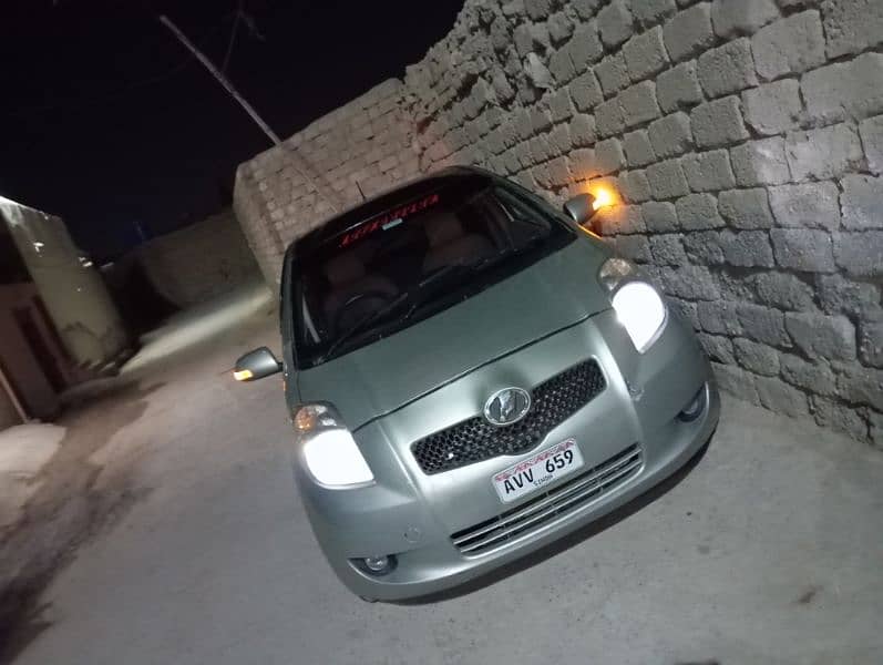 Toyota Vitz 2007 10