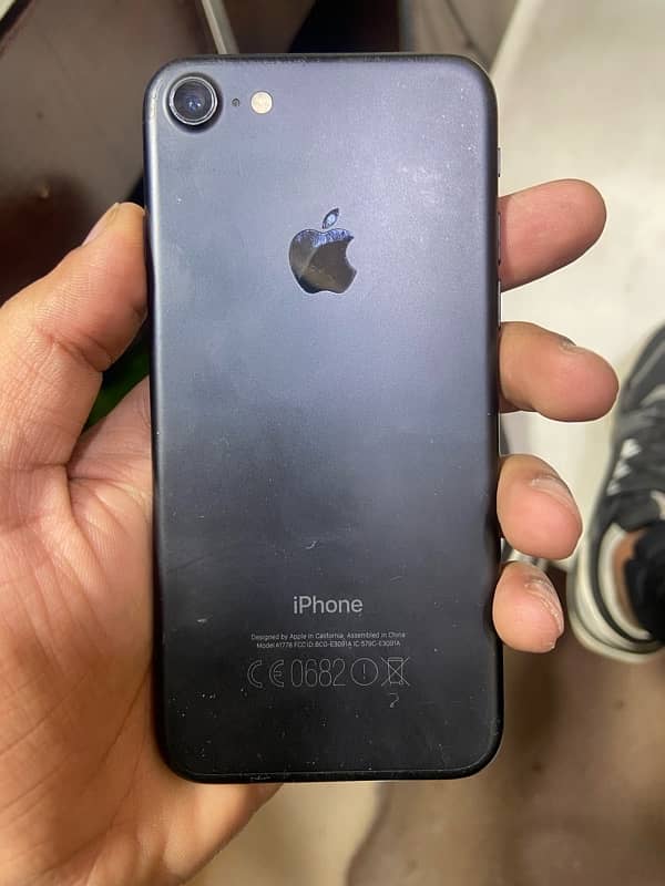 32gb iPhone 7 1