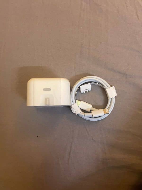 apple iphone 100 original 25 watt fast charger for sale. . . . . 1