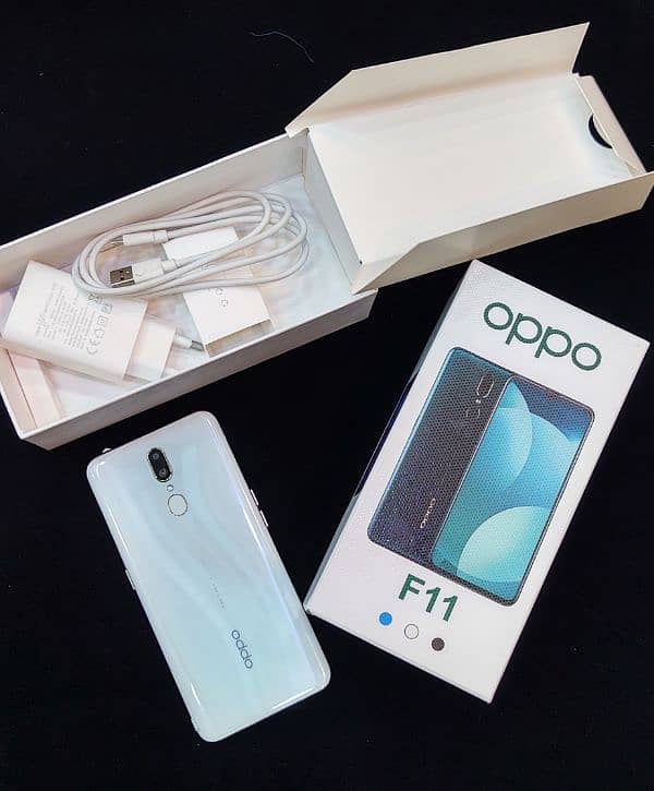 Oppo F11 8/256 GB 0