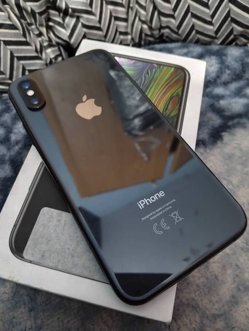 iphone XS 64 GB 3