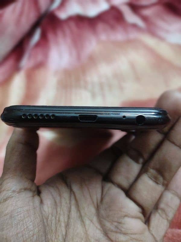 Infinix Hot 8 Mobile for Urgent sale (Need Money) 4