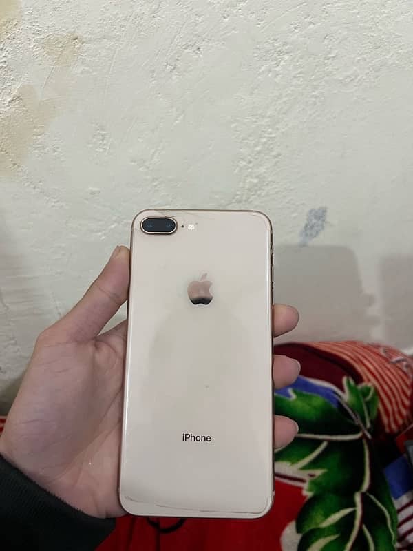 iPhone 8 Plus jv 3