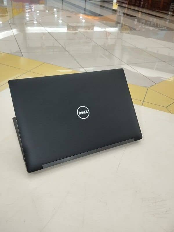 CORE I5 7th 8Gb 256Gb DELL LATITUDE 1