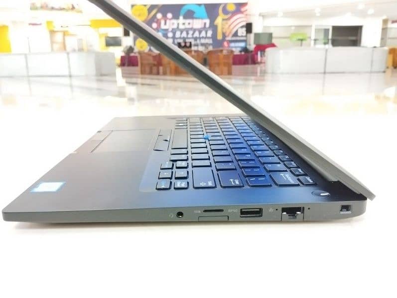 CORE I5 7th 8Gb 256Gb DELL LATITUDE 3