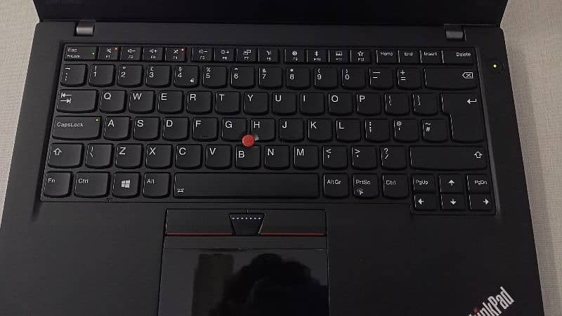 ThinkPad T470s 10