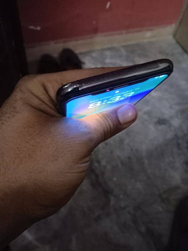 iphone x 64 gb pta approved 4