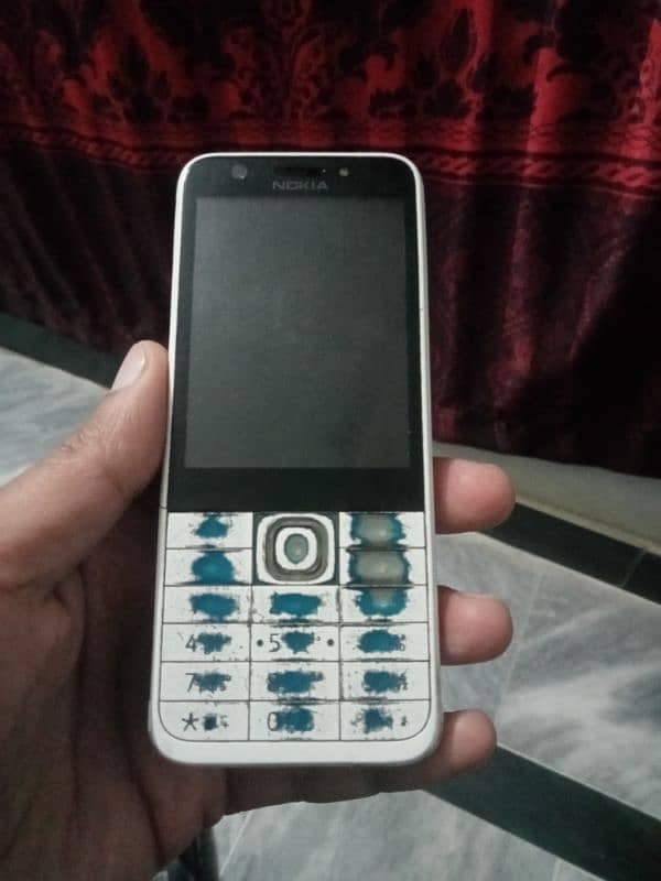 Nokia 230 all ok sirf 1 sim chlti ha 1