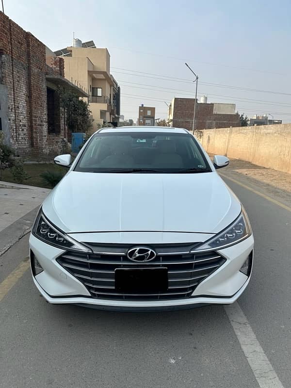 Hyundai Elantra 2021 0