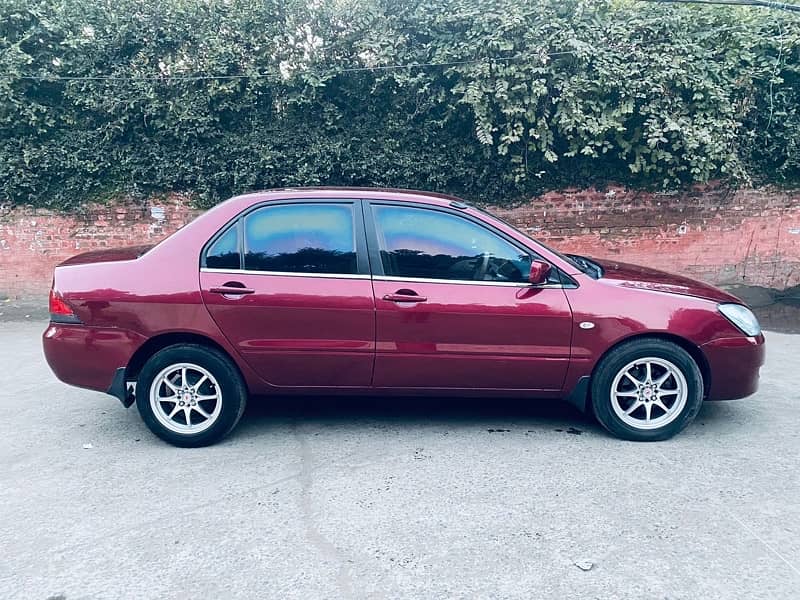 Mitsubishi Lancer 2004 for Sale 3