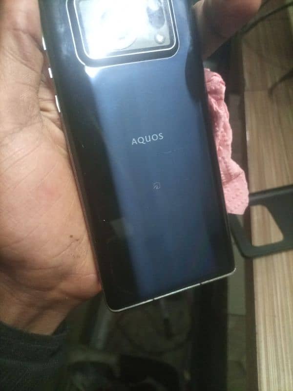 sharp Aquas r6 0