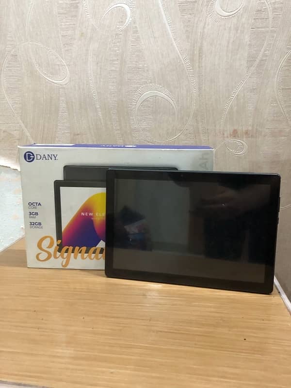 Dany Signature 4G Tablet 0