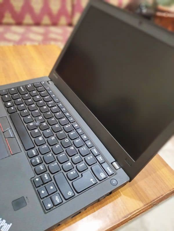 Selling Lenovo ThinkPad Laptop 2