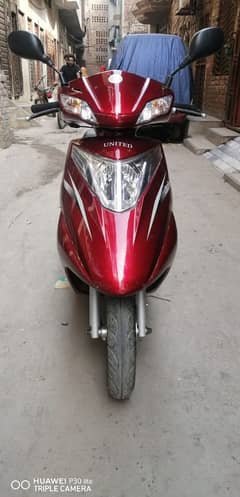 united 100cc petrol scooty 2020