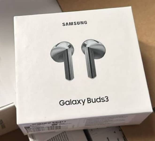 Brandnew Samsung buds 3 for sale 0