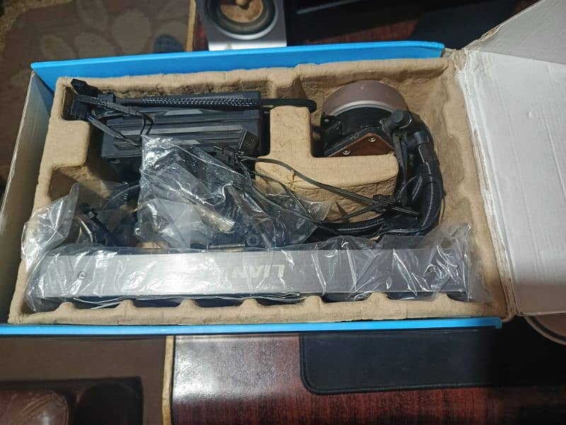 Lian li galahad cpu cooler 240 aio with box 4