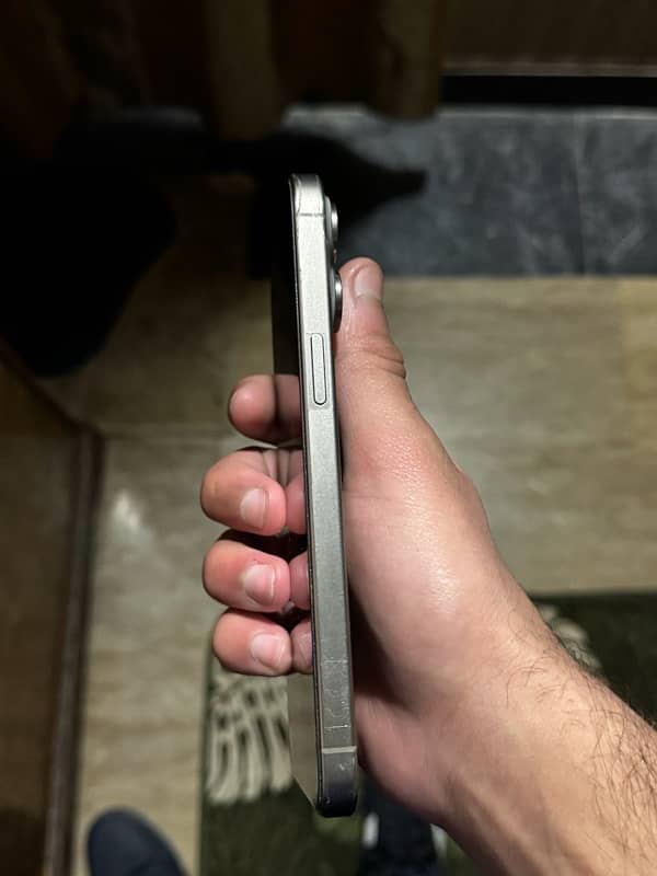 iPhone 15 pro max 256 gb factory unlock 1