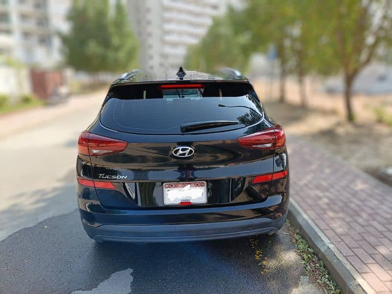 Hyundai Tucson 2023 GLS Sport 1