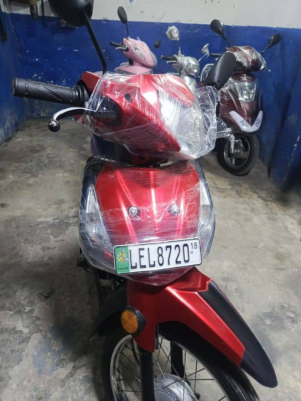 power scooty 70cc 4