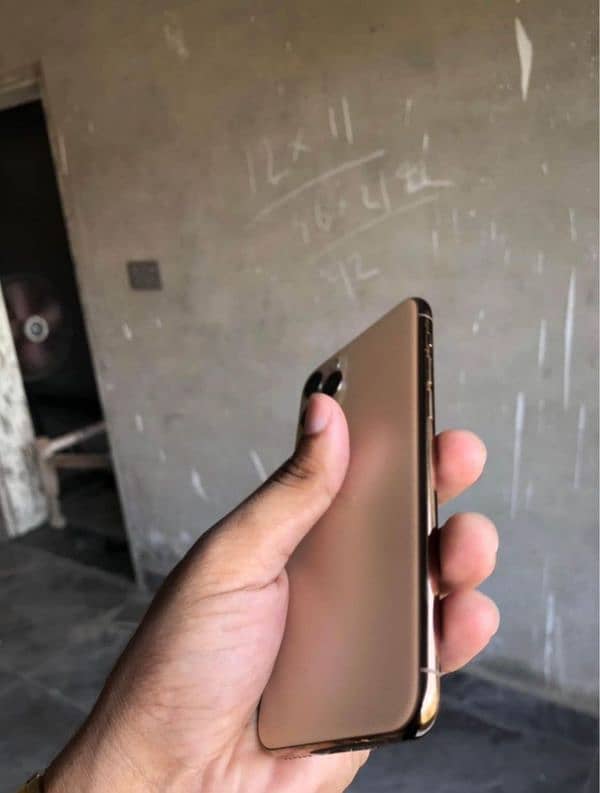 iPhone 11 PRO 256GB Non PTA 1