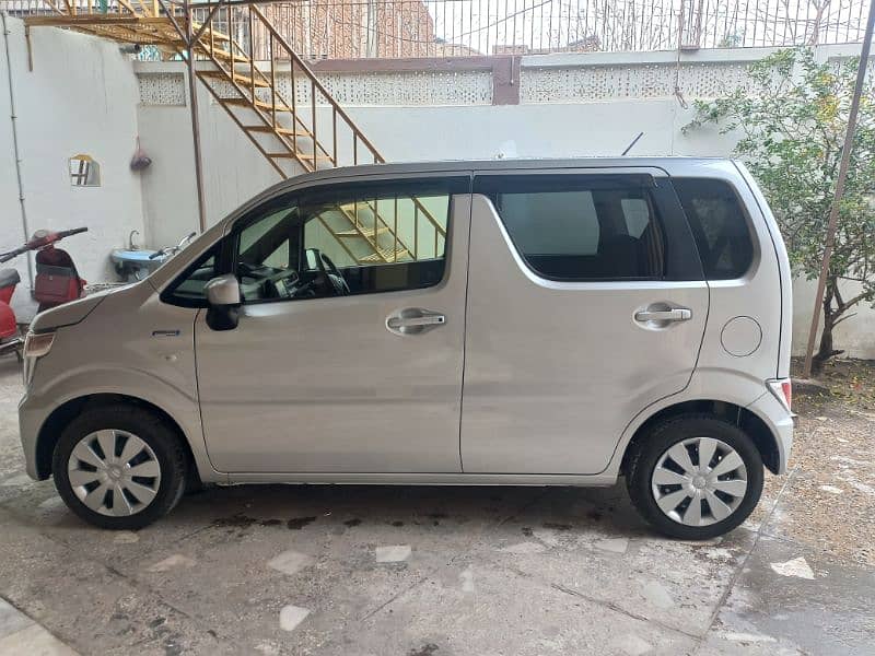 Suzuki Wagon R FX Hybrid 2021 4