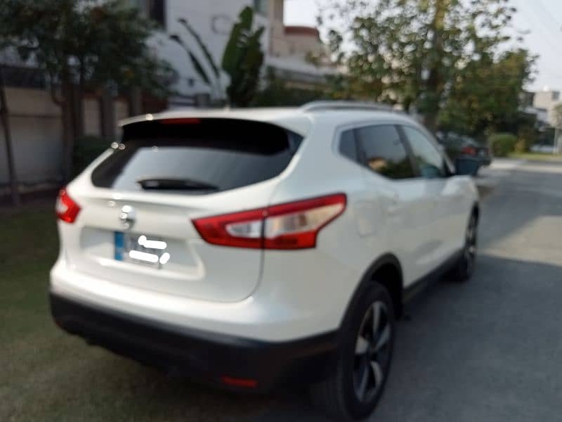 Nissan Qashqai 2017 4