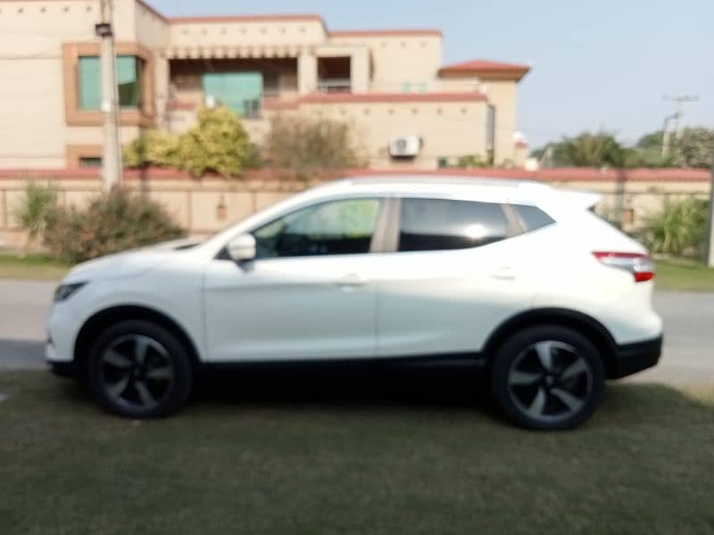 Nissan Qashqai 2017 6