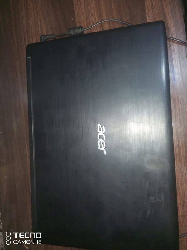 Acer laptop14" core i7,gen8th ram20gb 512ssd, 1tbstandard hard 1