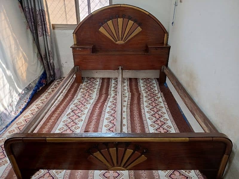 double bed without mattress 2