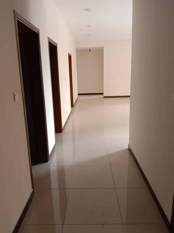 Spacious 3-Bed Luxury Apartment in Prime Malir Cantt Location with Stunning Views 12