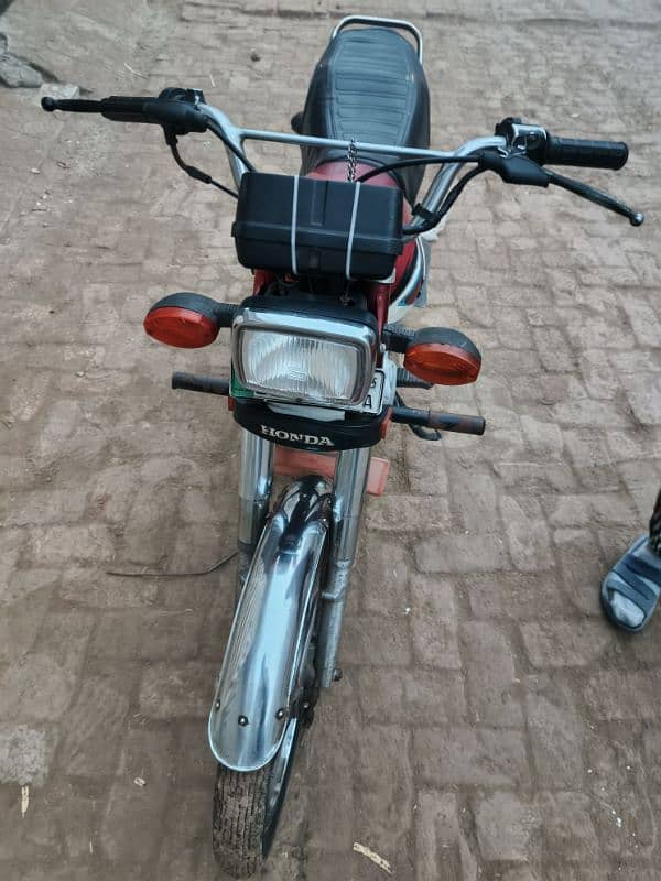 Honda 125 genuine 14