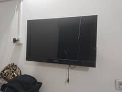 sony bravia lcd TV