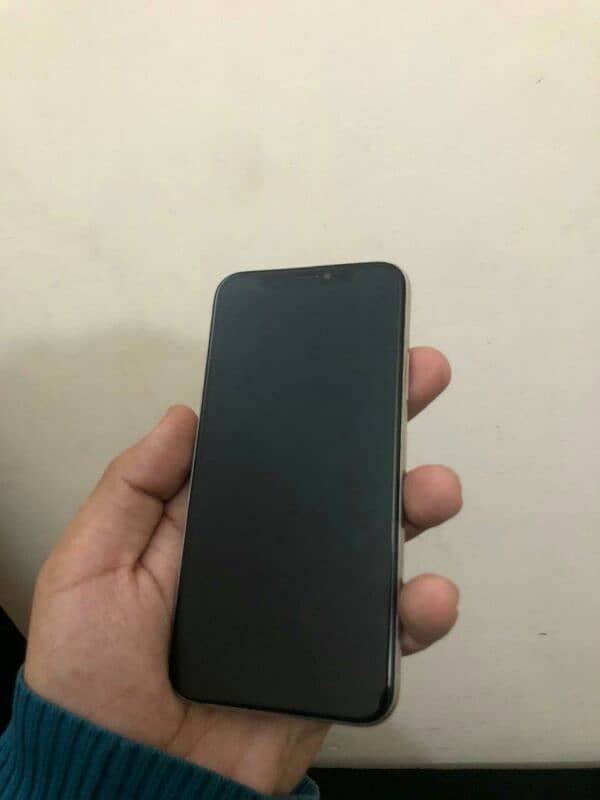 Iphone x pta 03054644642 watsp contact and price is almost final 4