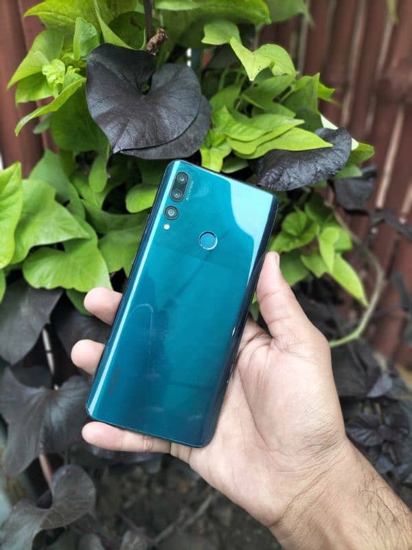 Huawei y9 prime (4 128) official Pta  proved 1