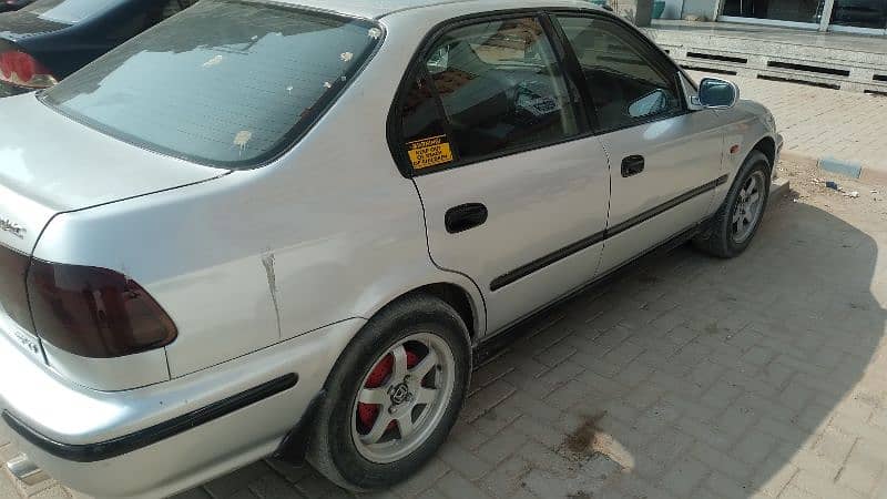 Honda Civic EXi 1998 9