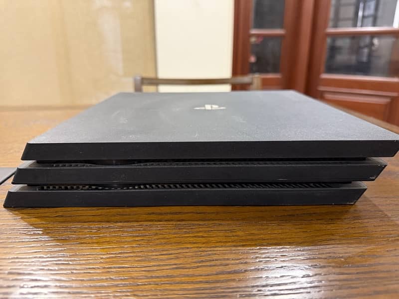 PS4 Pro 1TB with Two Controllers 5