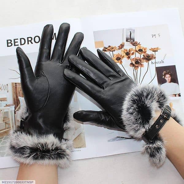 Women Fashion Gloves for Winters 3