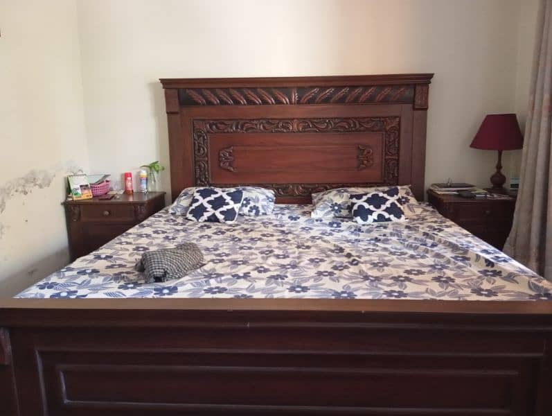 Double Bed Available for Sale 2