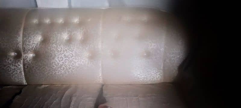 sofa set in best condition 4