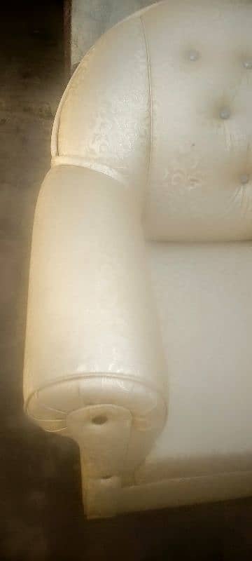 sofa set in best condition 5