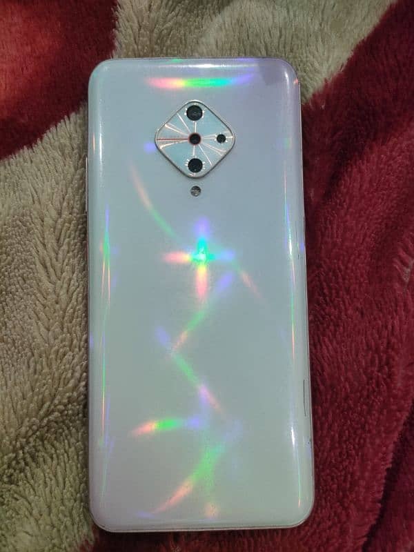 Vivo s1 pro with charger 3