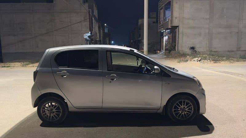 Daihatsu Mira 2014 5