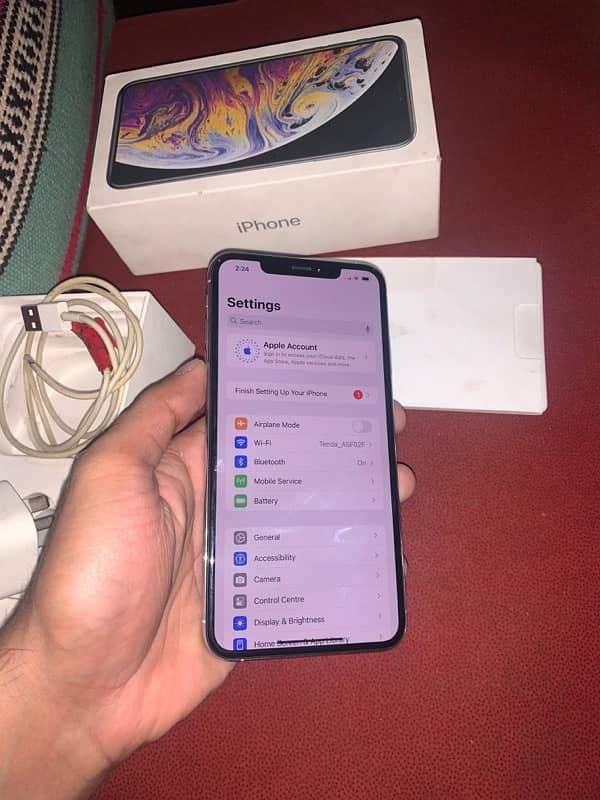 IPhone XsMax 64gb batery health 82 face id true tone ok 4