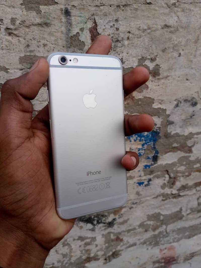 iPhone 6 64gb pta approved 1