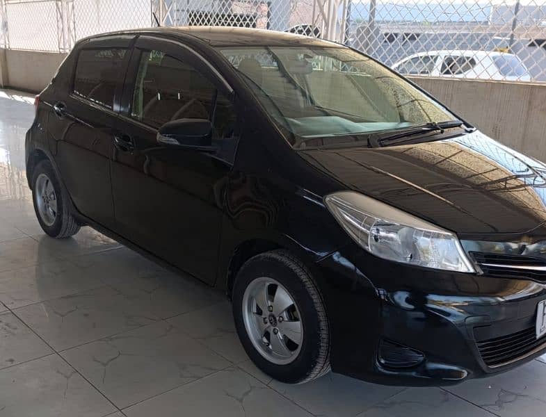 Toyota Vitz 2013 Jewella 1.0 3