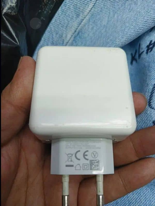 realme 7  vooc ka original charger 1