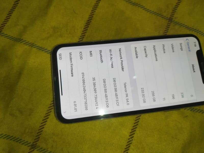 iPhone x condition 9/10 256 jazz sim chalti hai 13