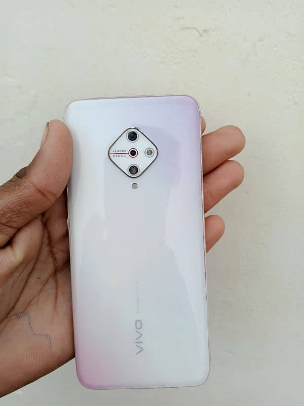 Vivo Y51 4/128 Dabba charging ok 2