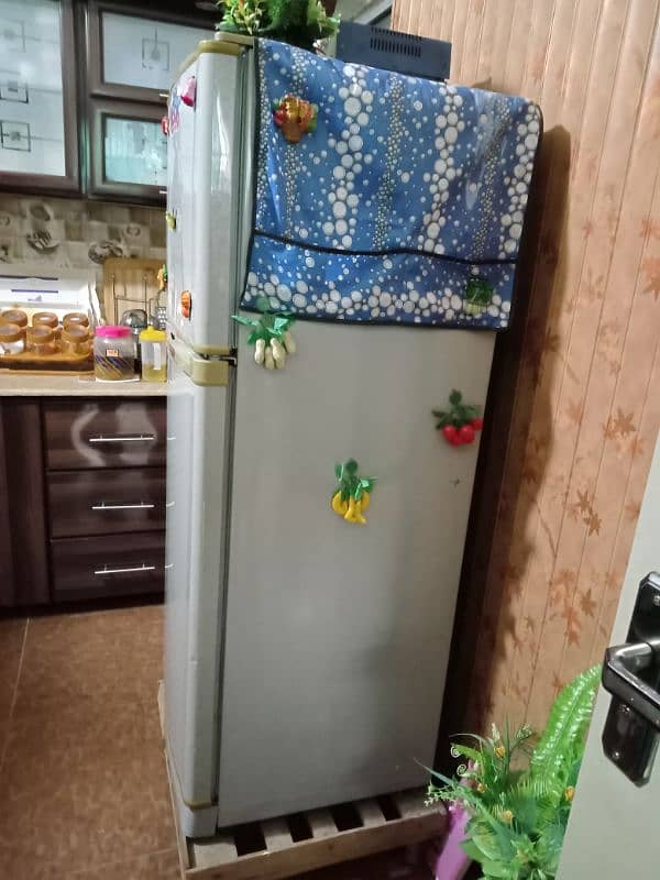 FRIDGE FOR SALE 1